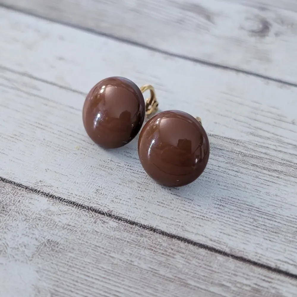 Vintage Clip On Earrings Retro Brown 5/8